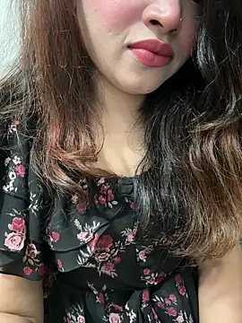 riya sharma11 online show from 04/17/26, 04:54