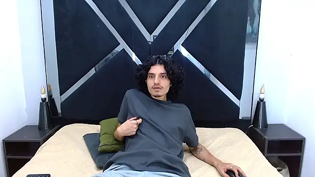 SamiSaturno online show from 03/03/26, 07:31