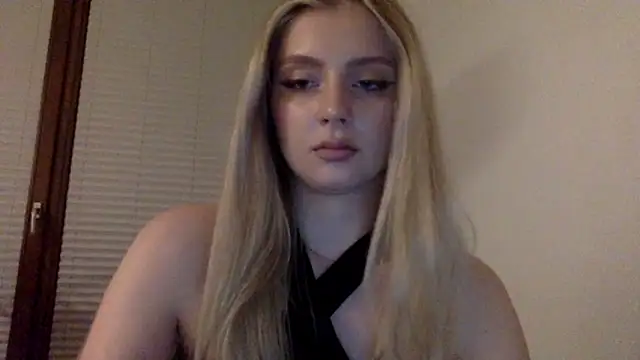 MayaWetDream online show from 04/28/26, 08:36