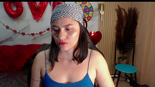 rox luxury tf online show from 02/12/26, 08:37