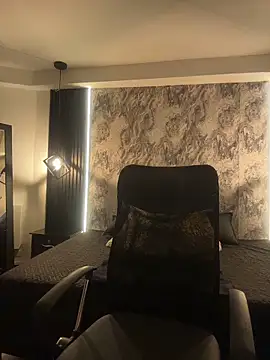 Dahlia-Rose online show from 02/12/26, 07:31