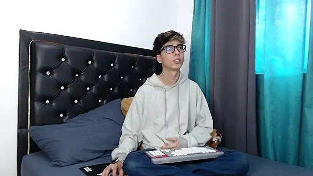 gabriel x18 online show from 03/19/26, 09:30