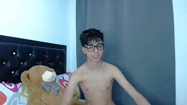 gabriel x18 online show from 04/16/26, 09:04