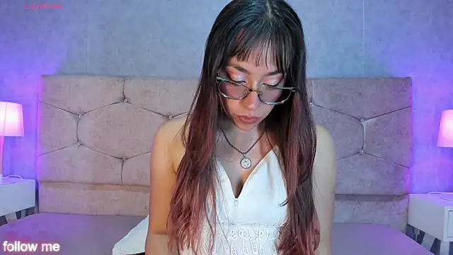 Chloe Miiler online show from 02/24/26, 01:31