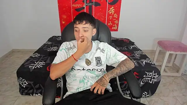 Wesleey-Boy online show from 03/25/26, 07:20