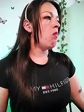 Ivanna Greey1 online show from 02/27/26, 09:04