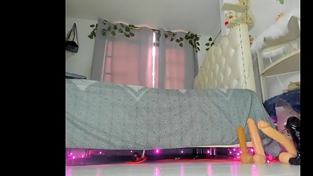 sweet supreme online show from 02/16/26, 08:38