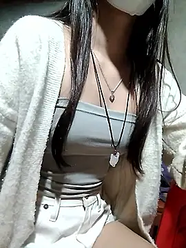 Snapshot of DoliceGirl2k chatting on 04/01/26, 11:33 DoliceGirl2k online show from 04/01/26, 11:33
