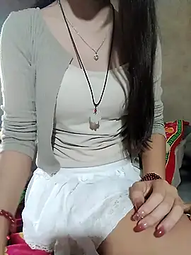 Snapshot of DoliceGirl2k chatting on 04/09/26, 12:32 DoliceGirl2k online show from 04/09/26, 12:32