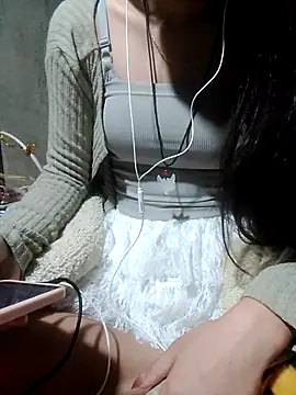 Snapshot of DoliceGirl2k chatting on 04/09/26, 11:21 DoliceGirl2k online show from 04/09/26, 11:21