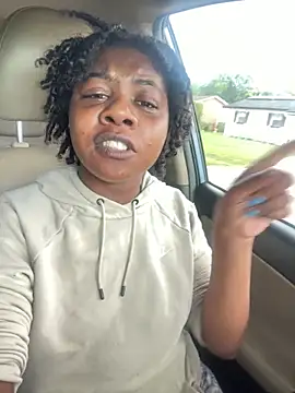 Ebony Queeen online show from 05/25/26, 09:21