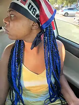 Snapshot of Ebony_Queeen chatting on 06/18/26, 11:36 Ebony Queeen online show from 06/18/26, 11:36