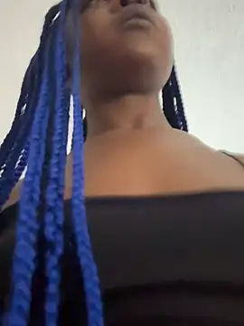 Snapshot of Ebony_Queeen chatting on 06/23/26, 02:48 Ebony Queeen online show from 06/23/26, 02:48