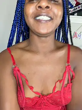Snapshot of Ebony_Queeen chatting on 07/11/26, 10:51 Ebony Queeen online show from 07/11/26, 10:51