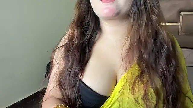 Snapshot of Hersheykaur chatting on 07/24/26, 10:30 Hersheykaur online show from 07/24/26, 10:30