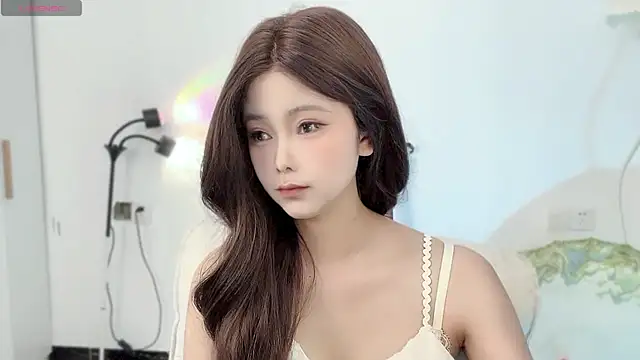 Memeli0 online show from 04/07/26, 03:18