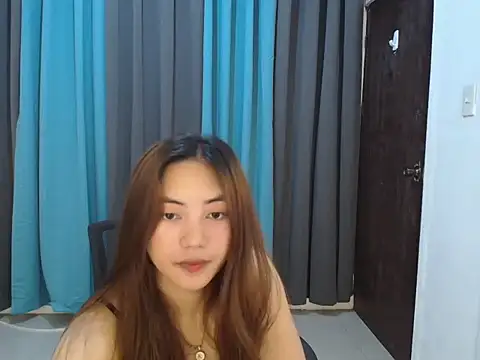 babydenxx69 online show from 02/08/26, 07:01