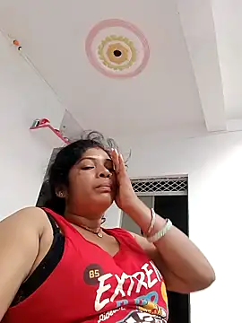 Snapshot of Horney_Bhabhi chatting on 05/17/26, 01:03 Horney Bhabhi online show from 05/17/26, 01:03
