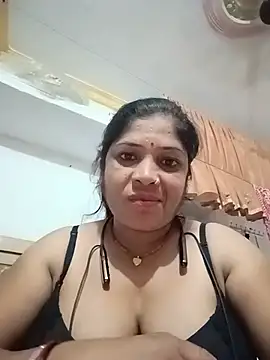 Snapshot of Horney_Bhabhi chatting on 06/24/26, 05:01 Horney Bhabhi online show from 06/24/26, 05:01