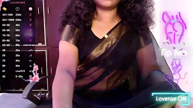 VixenNandhu online show from 02/15/26, 06:59