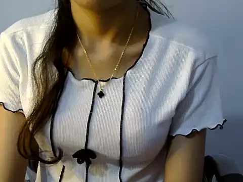 Snapshot of Mehaak_ chatting on 06/06/26, 10:42 Mehaak online show from 06/06/26, 10:42