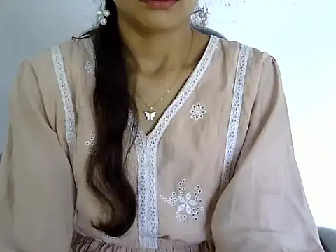 Snapshot of Mehaak_ chatting on 07/04/26, 07:03 Mehaak online show from 07/04/26, 07:03