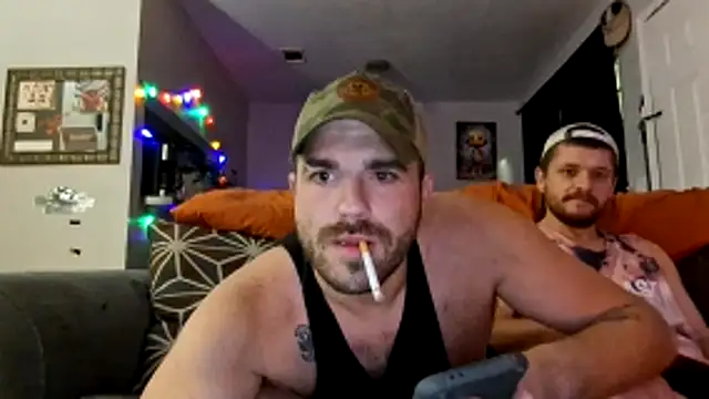 Snapshot of Studly410 chatting on 06/19/26, 06:51 Studly410 online show from 06/19/26, 06:51