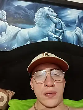 Emmanuel Lust online show from 02/11/26, 01:32