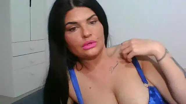 Snapshot of Mayaboobs1 chatting on 02/07/26, 03:16 Mayaboobs1 online show from 02/07/26, 03:16