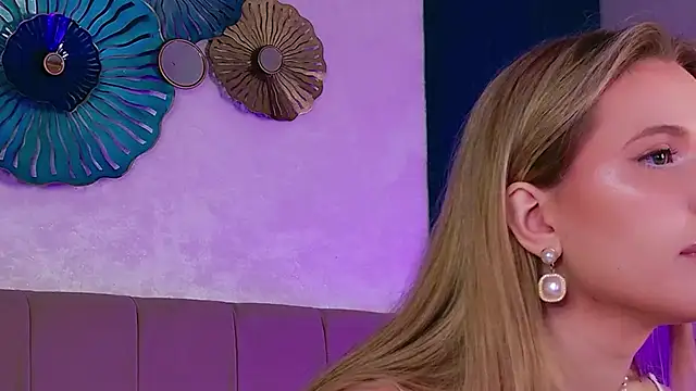 Beckie White online show from 02/26/26, 08:41