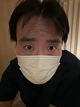 shizuku-kun211 online show from 05/21/26, 04:03