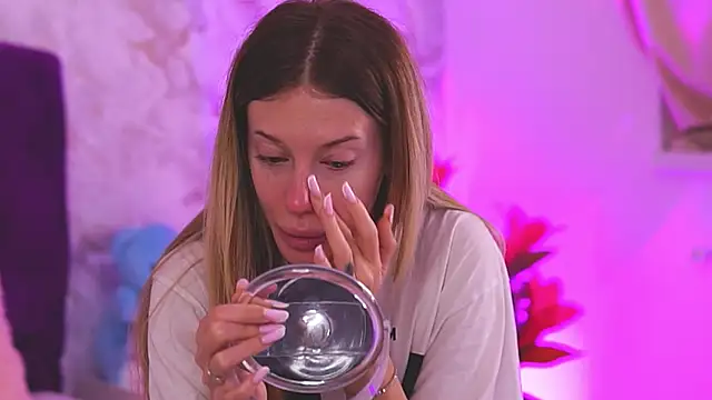 EllinaNuria online show from 02/21/26, 04:13