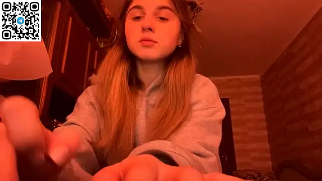 LovelySilk 63 online show from 02/20/26, 08:38