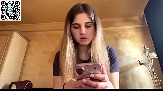 LovelySilk 63 online show from 03/27/26, 10:04