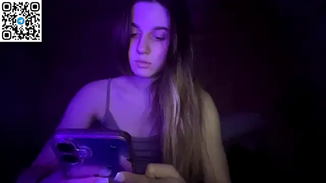 LovelySilk 63 online show from 04/01/26, 07:33