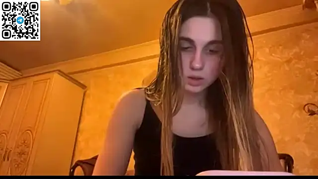 LovelySilk 63 online show from 04/21/26, 06:23