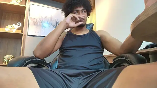 Kai Moreno online show from 03/05/26, 07:21