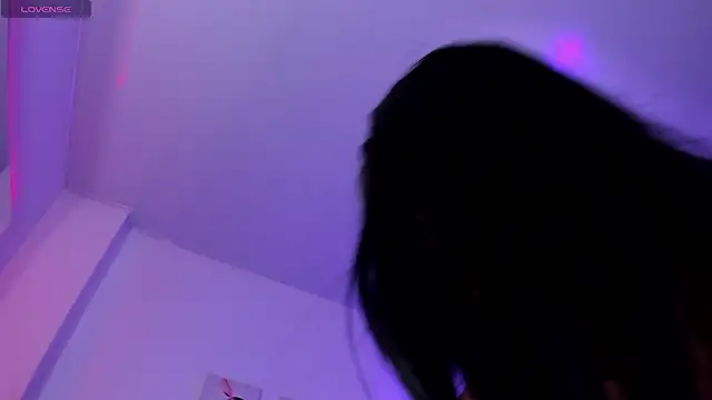 Madison Rosee online show from 04/18/26, 12:36