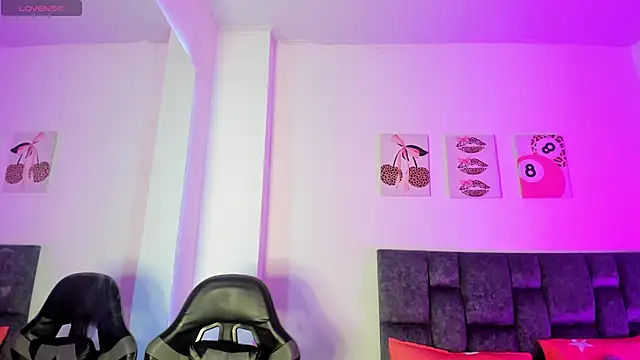 Madison Rosee online show from 04/21/26, 12:12