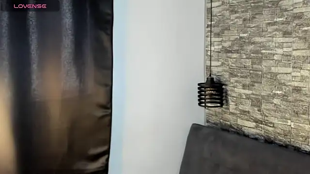 ASHLEY COLLINS1 online show from 03/04/26, 01:06