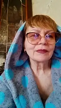 SophieBurns online show from 04/05/26, 10:01