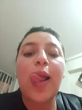 MajoArias online show from 02/14/26, 05:37