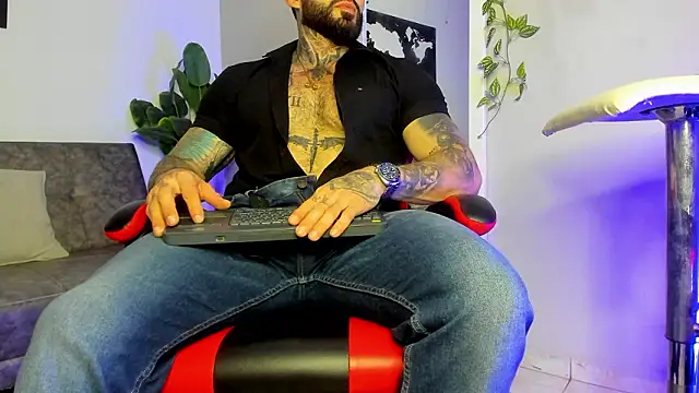 Alessrose online show from 02/06/26, 07:39