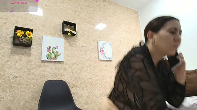 Sophie Tyler online show from 04/15/26, 02:24