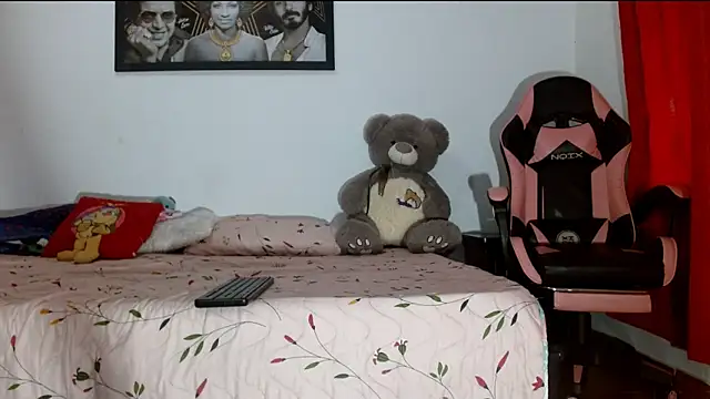 karolsweetvagi online show from 03/15/26, 04:13