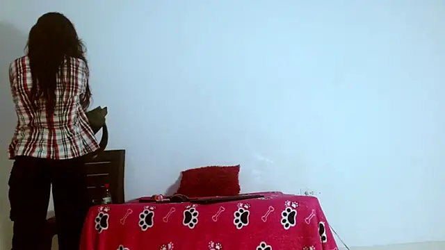 karolsweetvagi online show from 04/24/26, 05:04