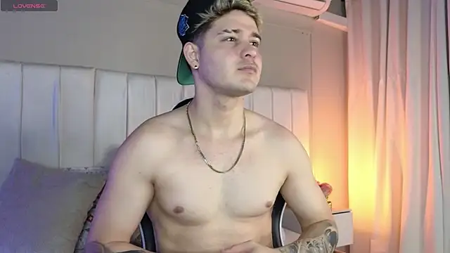 rayan linxx online show from 02/10/26, 07:18