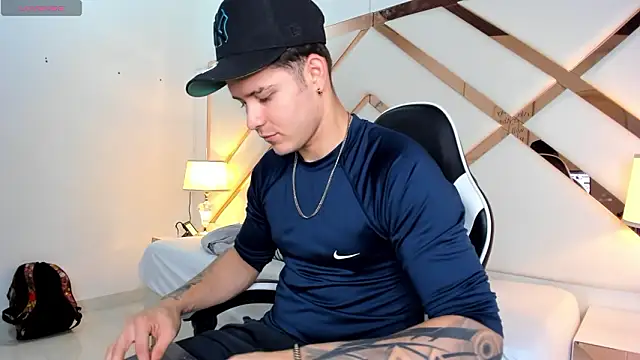 rayan linxx online show from 02/19/26, 06:59