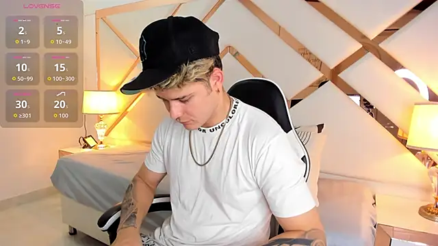 rayan linxx online show from 02/21/26, 07:37