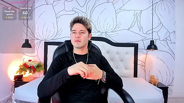 rayan linxx online show from 03/02/26, 07:54